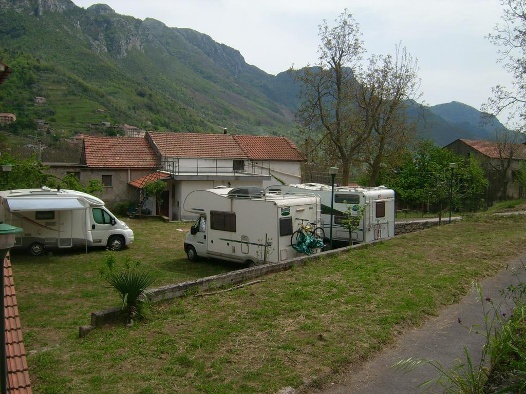 Agriturismo Mare E Monti Hostal Tramonti Exterior foto