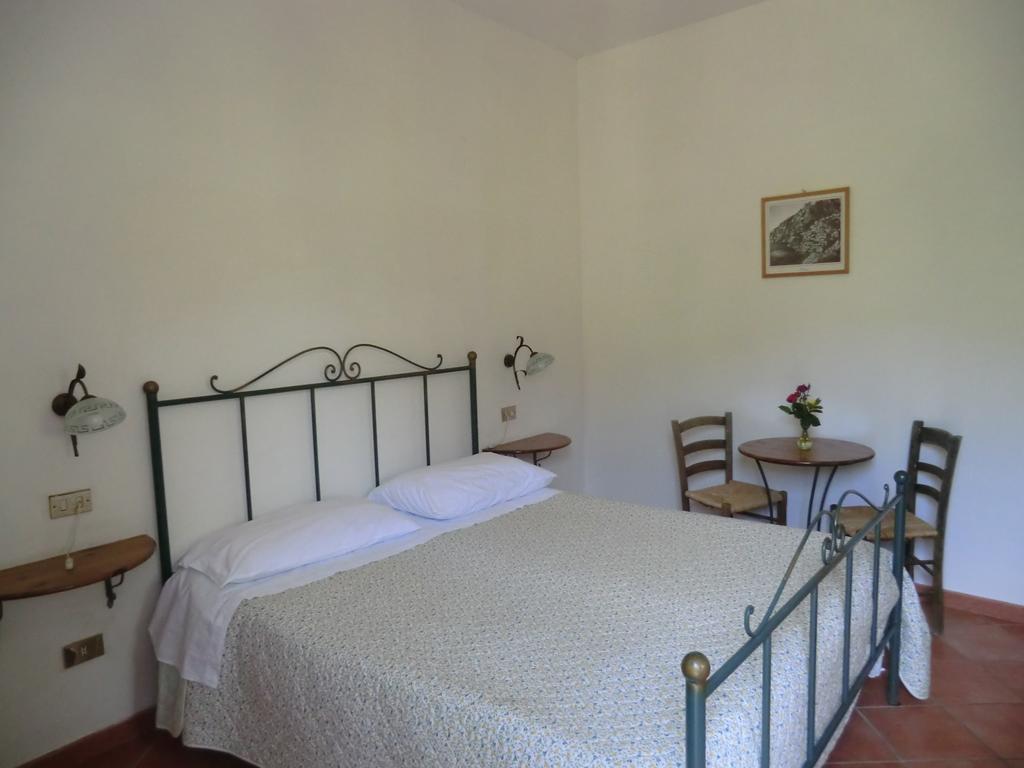 Agriturismo Mare E Monti Hostal Tramonti Habitación foto