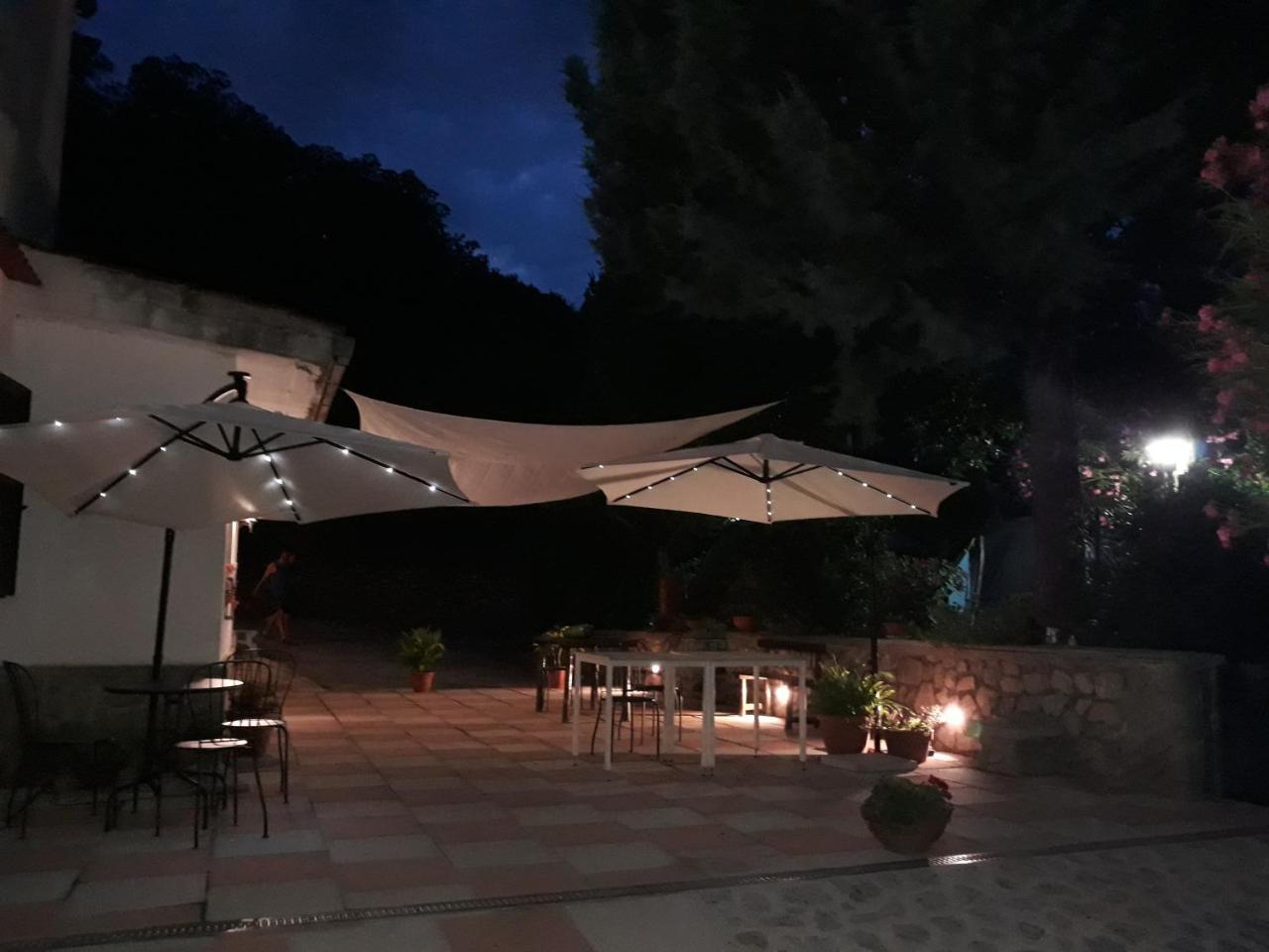 Agriturismo Mare E Monti Hostal Tramonti Exterior foto